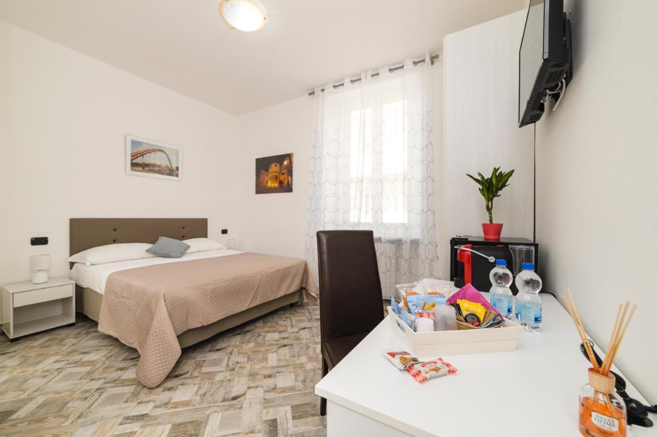 Hotel Bell'Albenga Exterior foto